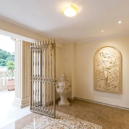 Luksuzna Vila Ob Plazi Z Bazenom Villa Paphos